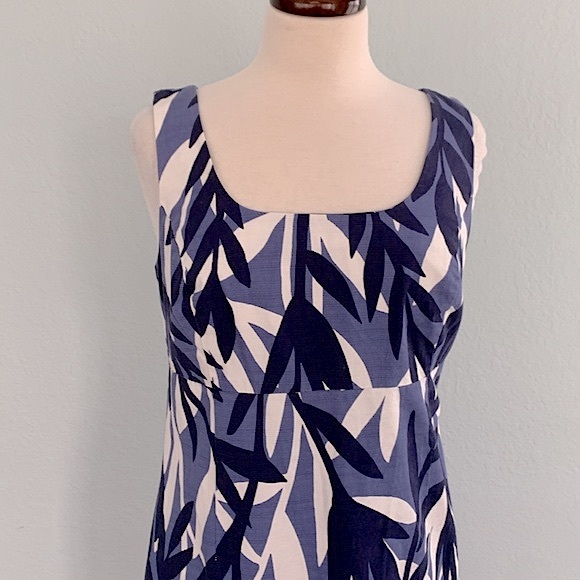 Boden Savannah Leaf Print Sundress 8L - Picture 2 of 9